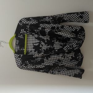 Extra large pullover blouse.